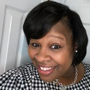 Meet your Posher, Teresa